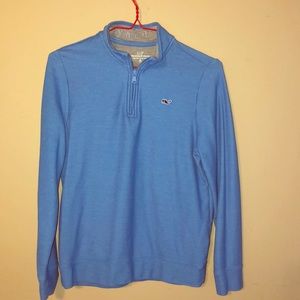Boys Vineyard Vines pullover medium size 12-14
